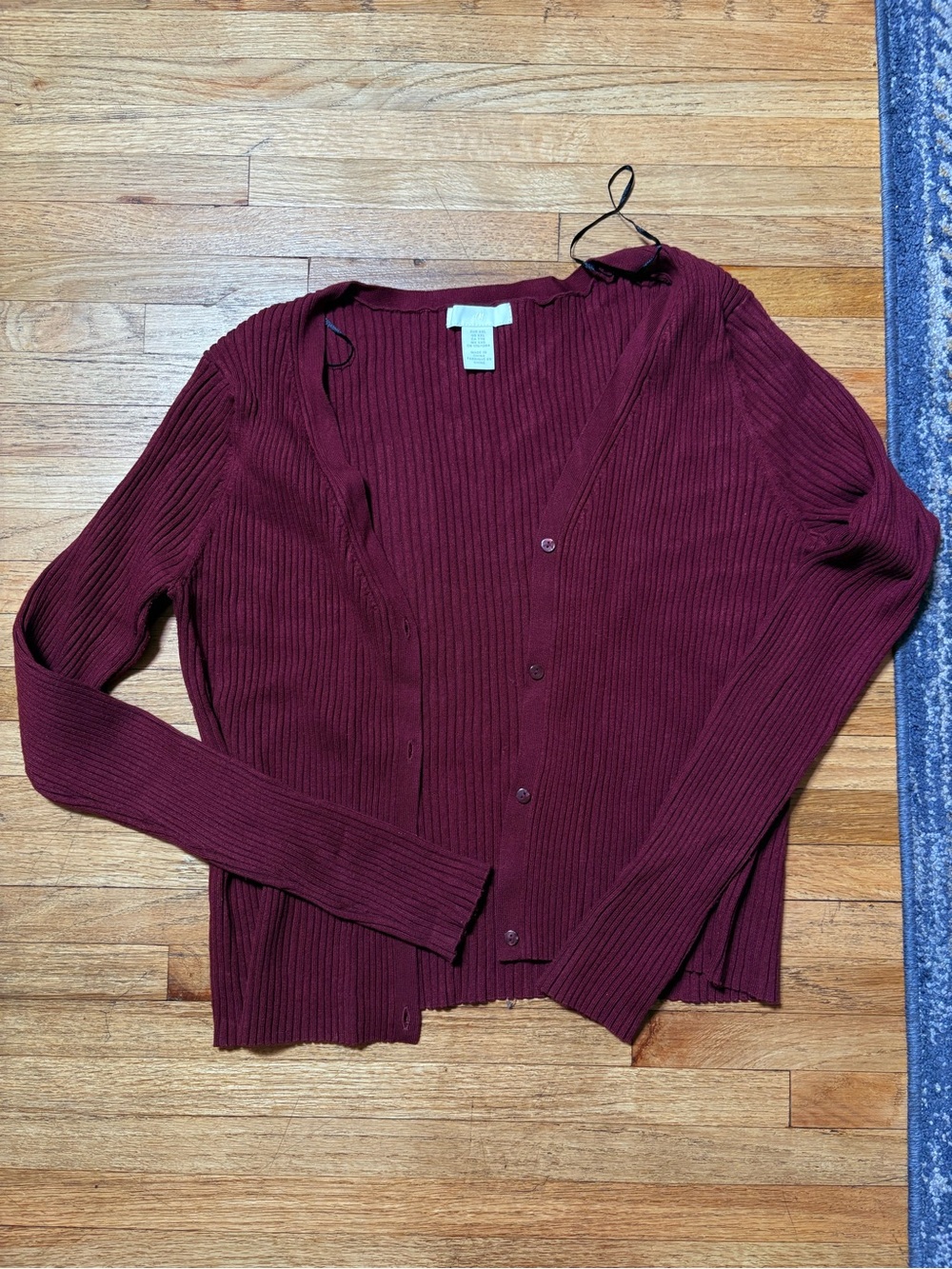 Women's Ribbed Cardigan Sweater - Burgundy button up